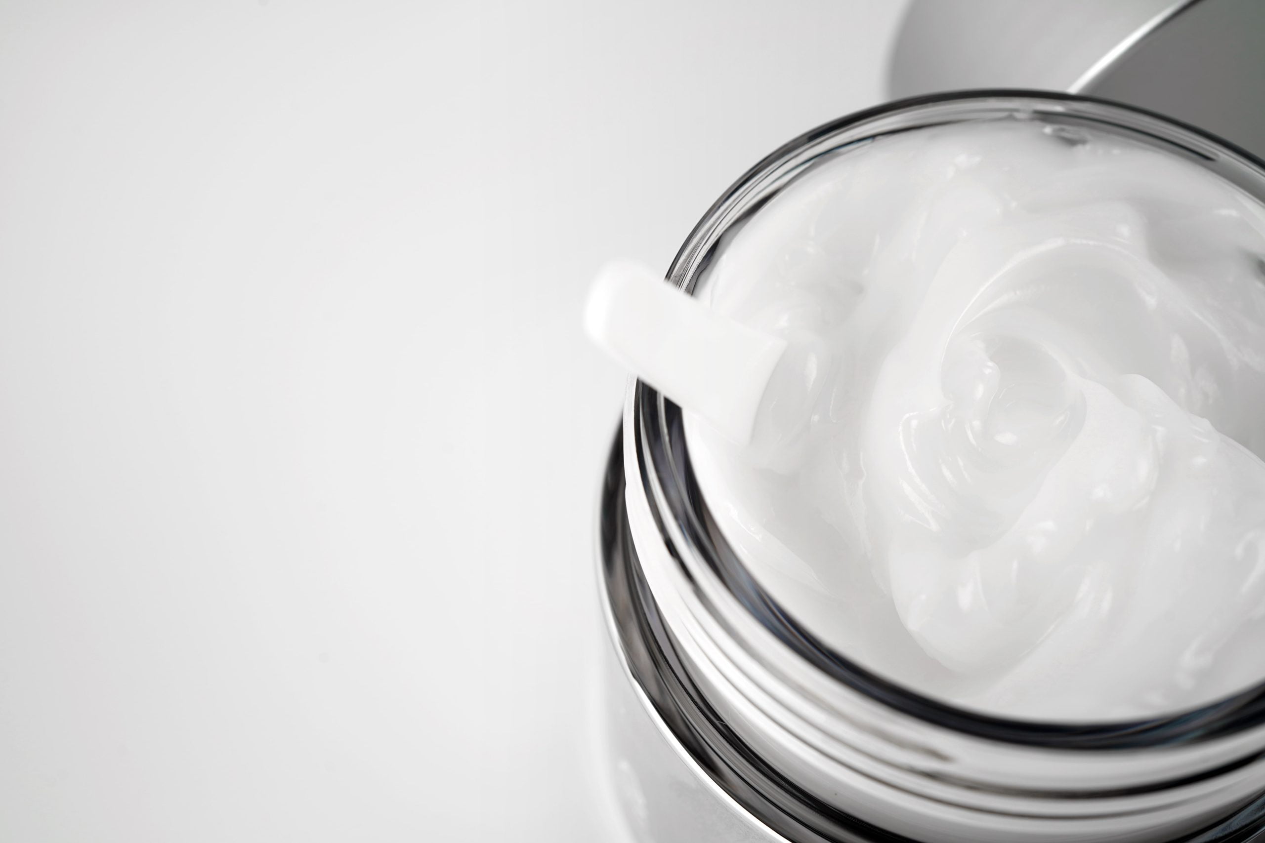 Bueno Anti Wrinkle Fill-Up Peptide Cream - Image 3