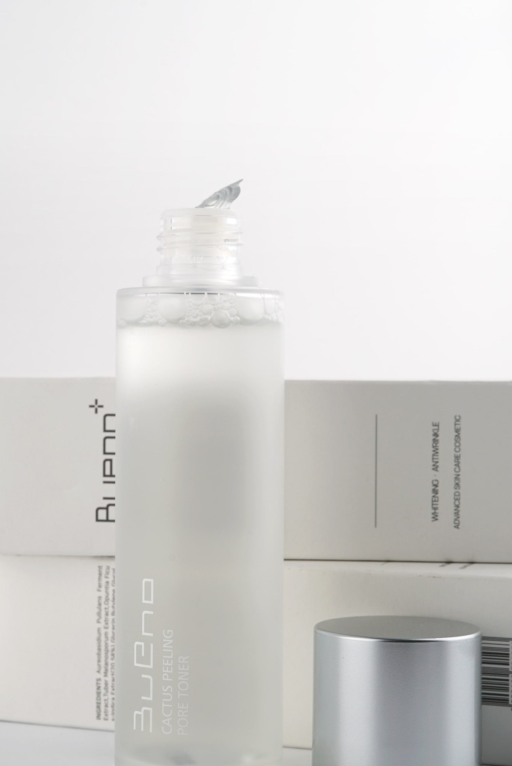 Bueno Cactus Peeling Pore Toner - Image 2